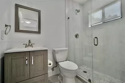 3018 SW 25th Ter #3018, Miami, FL 33133 - Photo 11