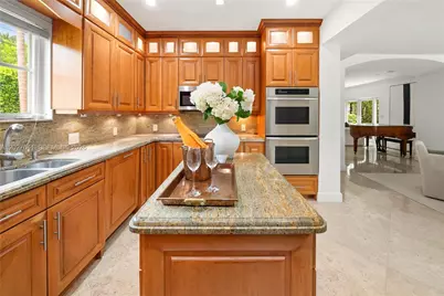 1776 Michigan Ave, Miami Beach, FL 33139 - Photo 13