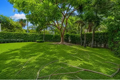 1776 Michigan Ave, Miami Beach, FL 33139 - Photo 27
