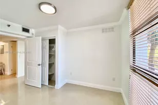 20505 E Country Club Dr, Aventura, FL 33180 - Photo 17