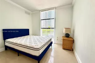 20505 E Country Club Dr, Aventura, FL 33180 - Photo 15