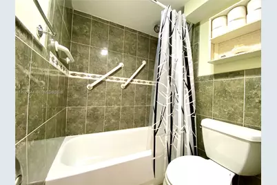 20505 E Country Club Dr #233, Aventura, FL 33180 - Photo 19