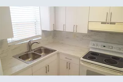 15006 SW 80th Ter #913, Miami, FL 33193 - Photo 3