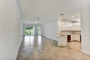20545 Hazelnut Ct, Lehigh Acres, FL 33936 - Photo 9