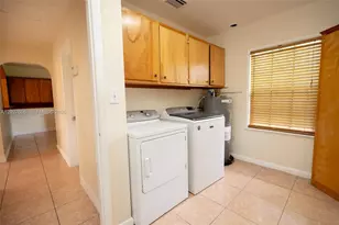 5613 Pierce St, Hollywood, FL 33021 - Photo 17