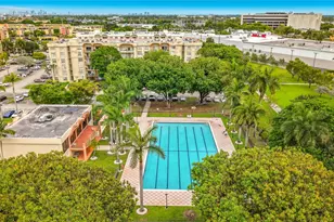 9350 Fontainebleau Blvd, Miami, FL 33172 - Photo 27
