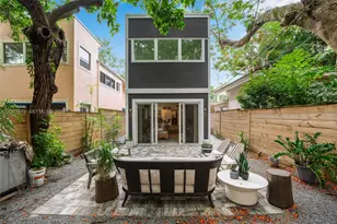 2792 SW 22nd Ave, Miami, FL 33133 - Photo 33