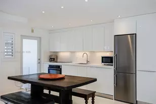 200 Galen Dr, Key Biscayne, FL 33149 - Photo 9