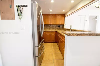 995 SW 84th Ave #408, Miami, FL 33144 - Photo 5