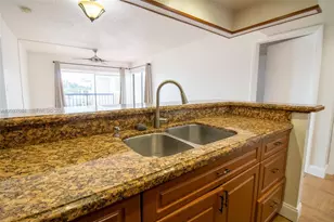 995 SW 84th Ave, Miami, FL 33144 - Photo 11