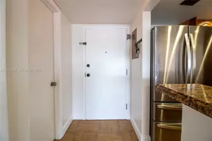 995 SW 84th Ave, Miami, FL 33144 - Photo 3