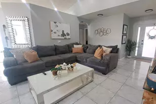 8020 SW 158th Ave, Miami, FL 33193 - Photo 3