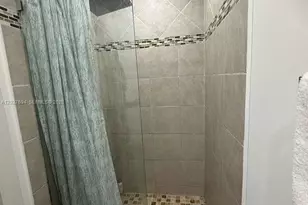 685 SW 7th Terrace, Dania Beach, FL 33004 - Photo 15