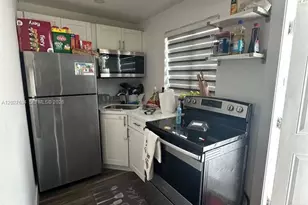 685 SW 7th Terrace, Dania Beach, FL 33004 - Photo 25