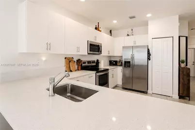 13361 SW 287th St, Homestead, FL 33033 - Photo 5