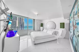 400 South Pointe Dr, Miami Beach, FL 33139 - Photo 17