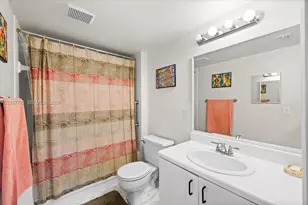 13255 SW 16th Ct, Pembroke Pines, FL 33027 - Photo 21