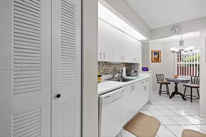 13255 SW 16th Ct #211K, Pembroke Pines, FL 33027 - Photo 9