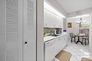 13255 SW 16th Ct, Pembroke Pines, FL 33027 - Photo 9