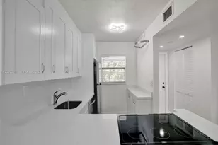 4600 SW 67th Ave, Miami, FL 33155 - Photo 9