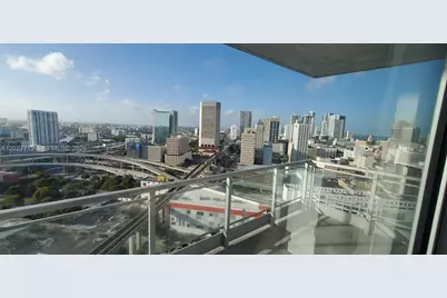 90 SW 3rd St #2705, Miami, FL 33130 - Photo 1