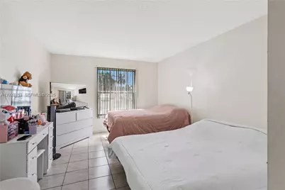 5201 NW 7th St #105, Miami, FL 33126 - Photo 5