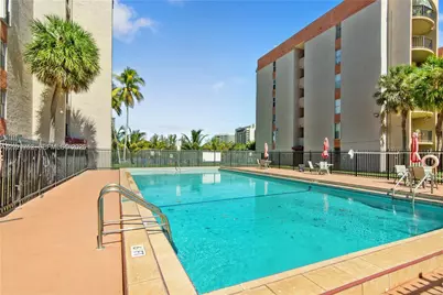 5201 NW 7th St #105, Miami, FL 33126 - Photo 7