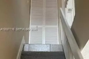 5694 W 25th Ct, Hialeah, FL 33016 - Photo 29