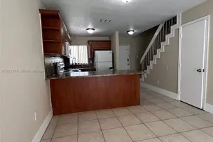 5694 W 25th Ct, Hialeah, FL 33016 - Photo 19