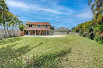 1051 SW 95th Ter, Pembroke Pines, FL 33025 - Photo 37