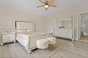 1051 SW 95 Terrace, Pembroke Pines, FL 33025 - Photo 21