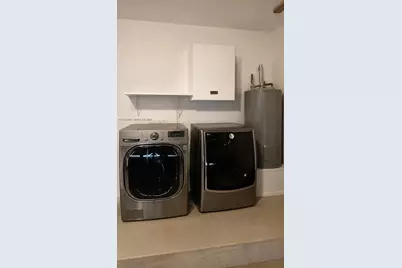 1051 SW 95th Ter, Pembroke Pines, FL 33025 - Photo 33