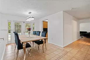 1051 SW 95 Terrace, Pembroke Pines, FL 33025 - Photo 15