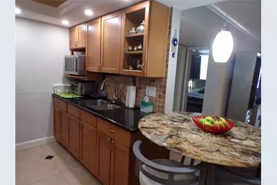 3010 Marcos Dr #R314, Aventura, FL 33160 - Photo 25
