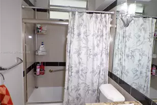3010 Marcos Dr, Aventura, FL 33160 - Photo 63