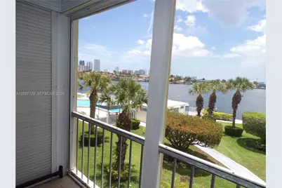 3010 Marcos Dr #R314, Aventura, FL 33160 - Photo 7
