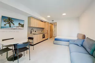 121 NE 5th St, Miami, FL 33132 - Photo 5