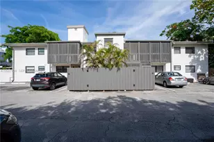 3265 Virginia St, Miami, FL 33133 - Photo 25