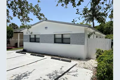 2226 Cody St, Hollywood, FL 33020 - Photo 3