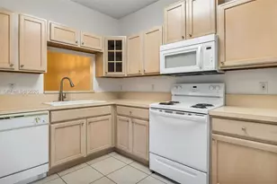 8320 Via Serena, Boca Raton, FL 33433 - Photo 27
