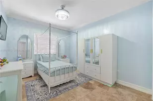 16732 NW 89th Pl, Miami Lakes, FL 33018 - Photo 13