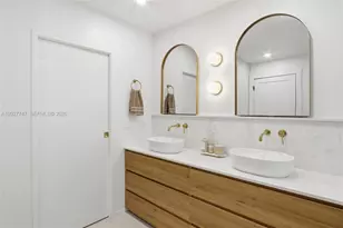 1215 Madrid St, Coral Gables, FL 33134 - Photo 23