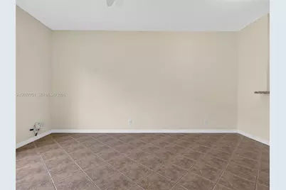 3677 San Simeon Cir #3677, Weston, FL 33331 - Photo 17