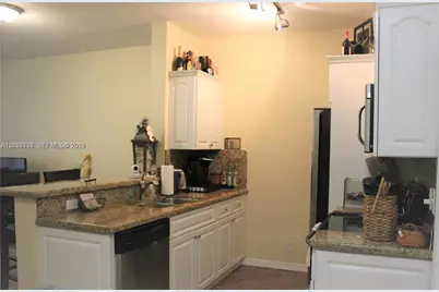 3677 San Simeon Cir #3677, Weston, FL 33331 - Photo 3