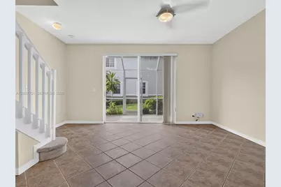 3677 San Simeon Cir #3677, Weston, FL 33331 - Photo 7