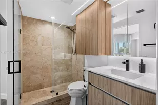 350 S Miami Ave, Miami, FL 33130 - Photo 3