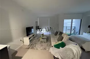 31 SE 6th St, Miami, FL 33131 - Photo 9
