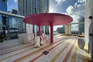 31 SE 6th St, Miami, FL 33131 - Photo 27