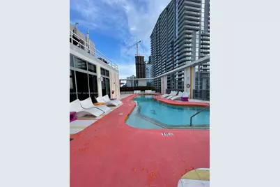 31 SE 6th St #903, Miami, FL 33131 - Photo 17