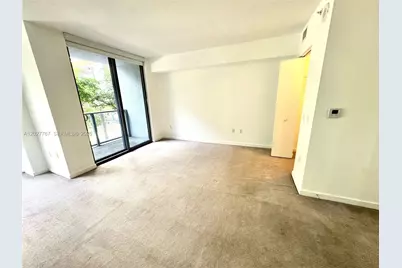 31 SE 6th St #903, Miami, FL 33131 - Photo 5